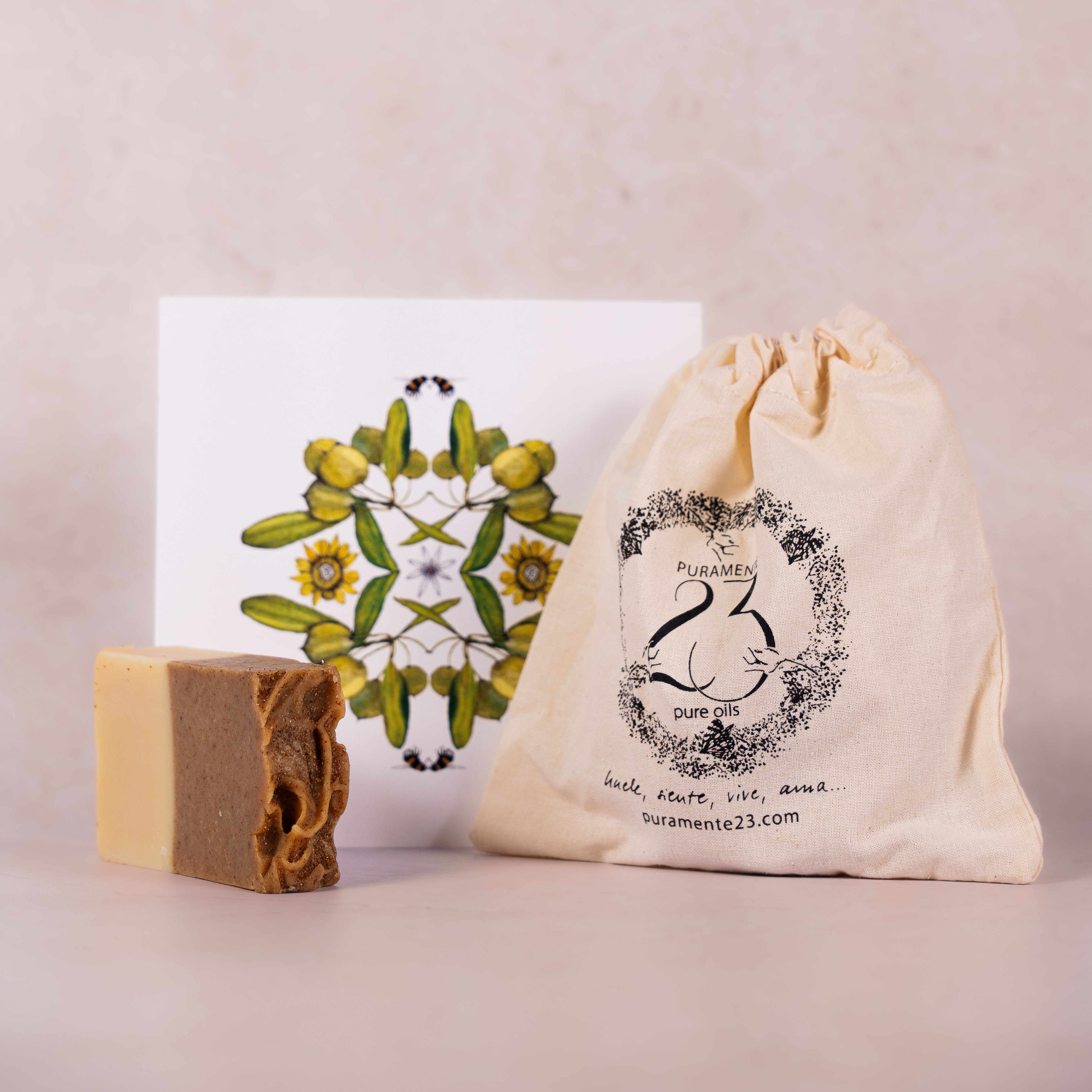 Jabón artesanal con aceite de argán y lemongrass – Puramente 23
